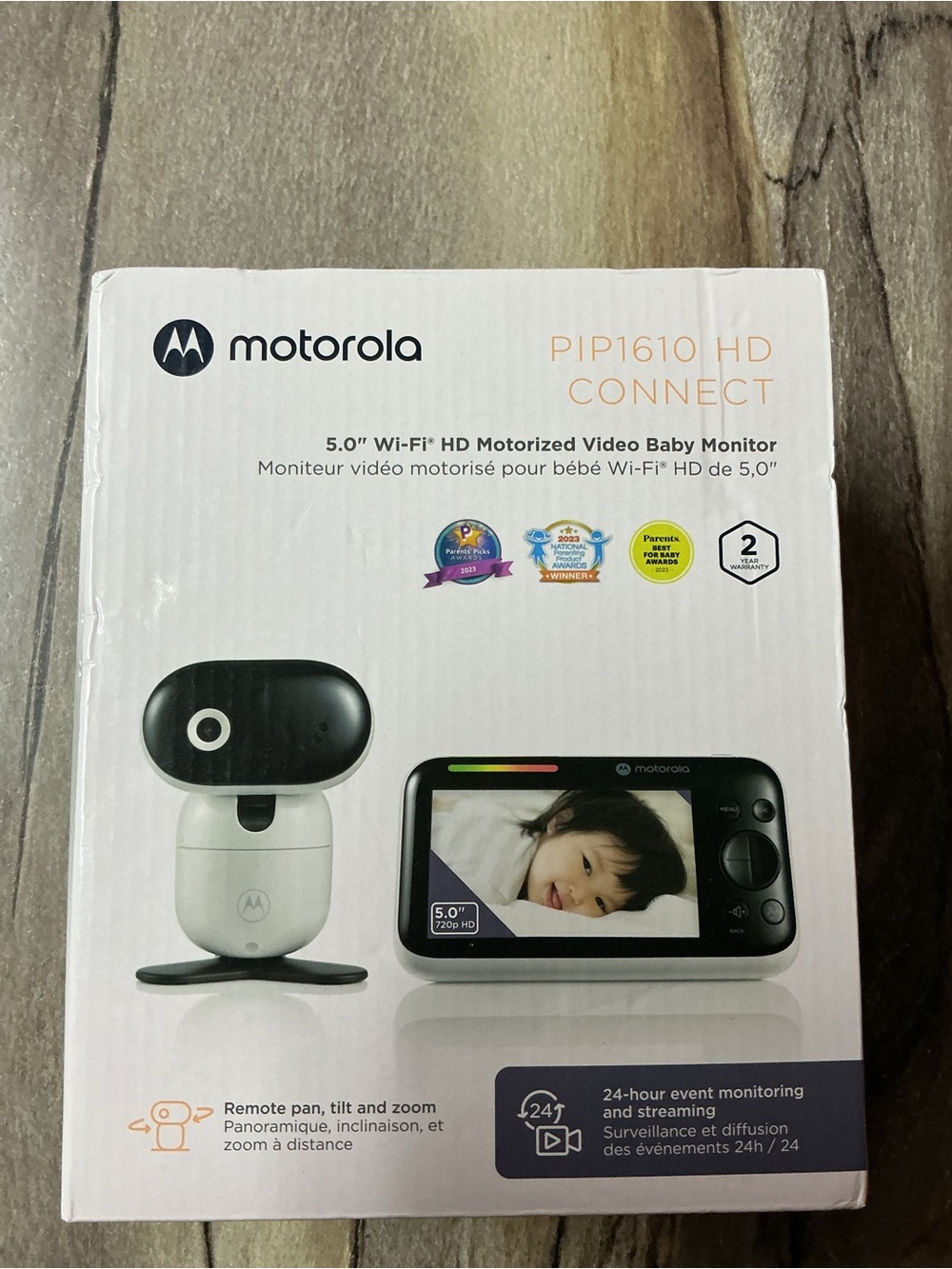 Motorola PIP1610 HD Motorola PIP1610 HD Connect Wi-Fi Video Baby Monitor 5.0" HD